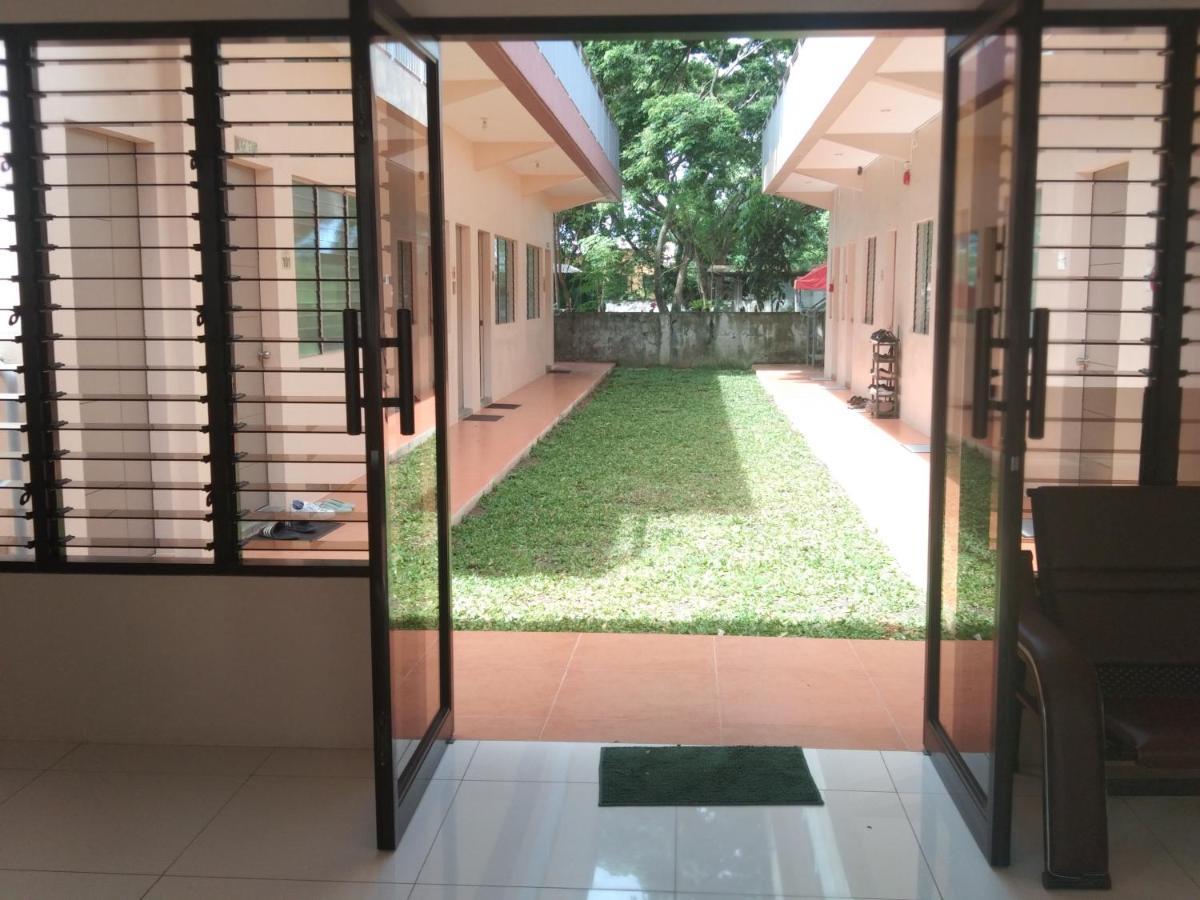 Claytown Pension House Dumaguete City Exterior foto