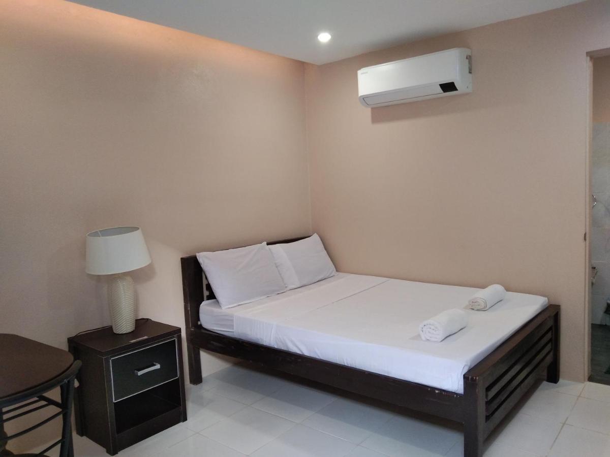 Claytown Pension House Dumaguete City Exterior foto