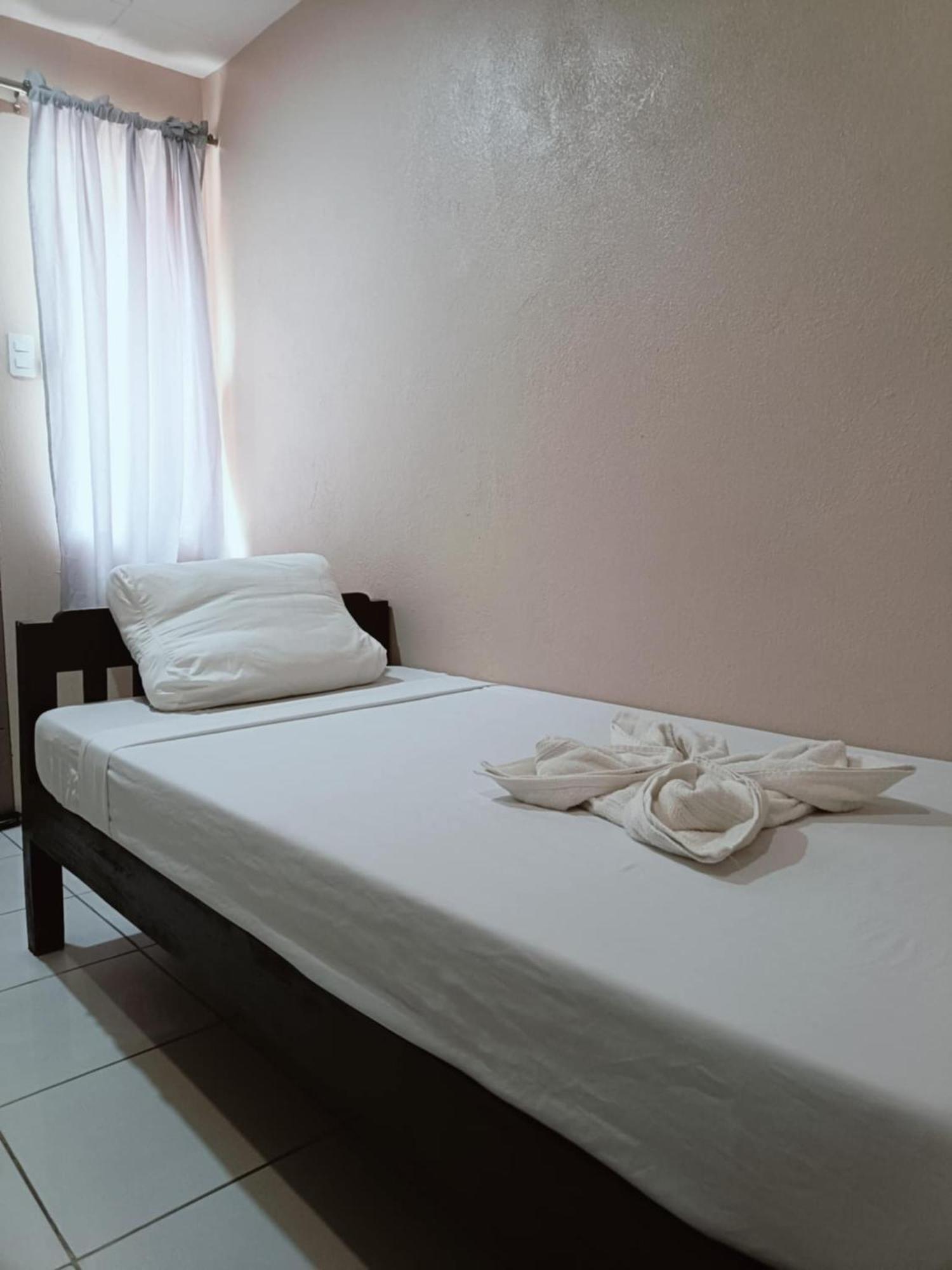 Claytown Pension House Dumaguete City Exterior foto