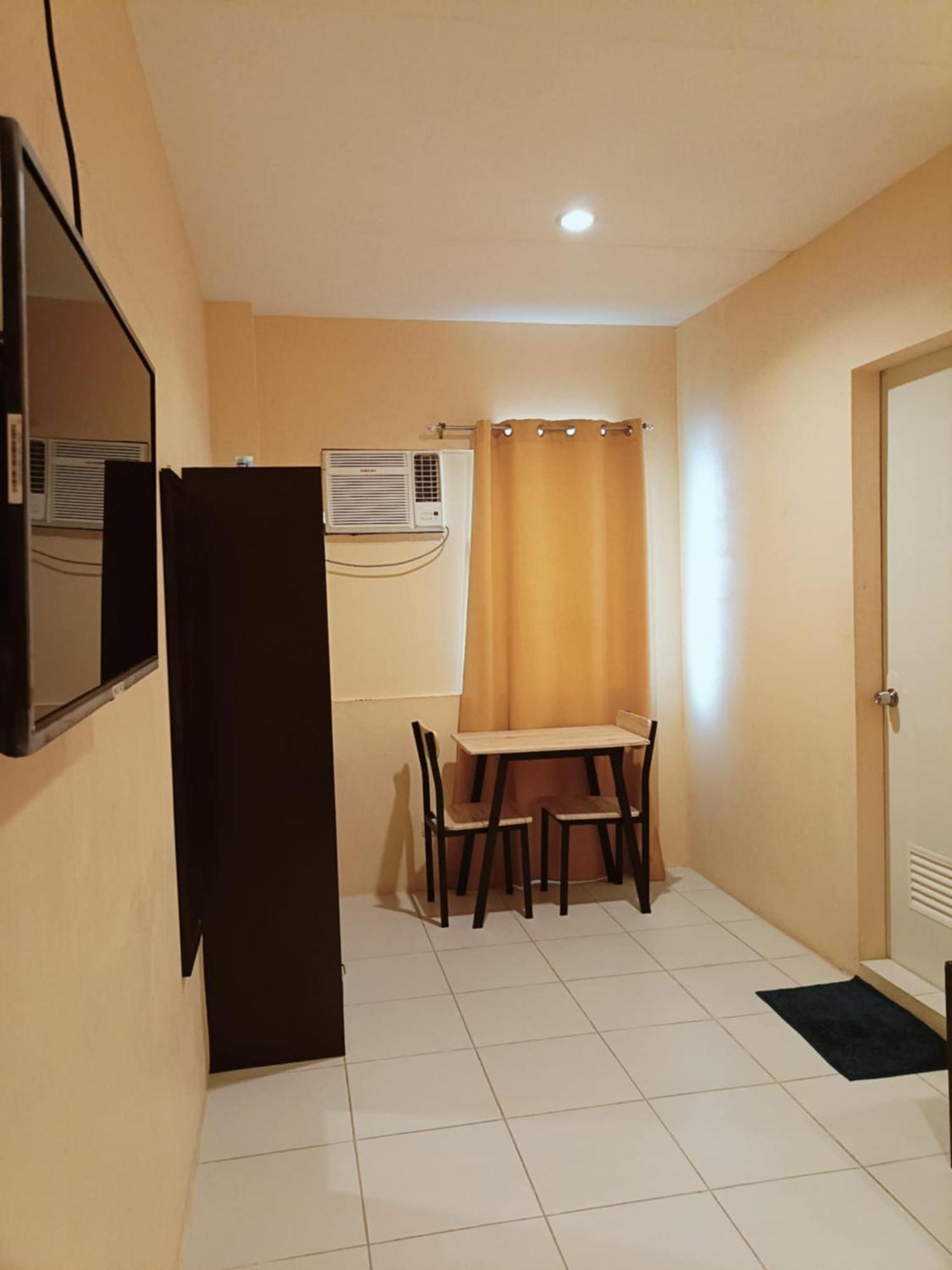 Claytown Pension House Dumaguete City Exterior foto
